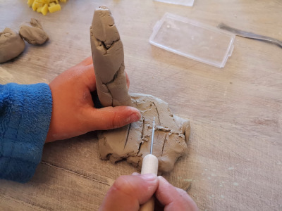 poterie pour enfant dessin libre