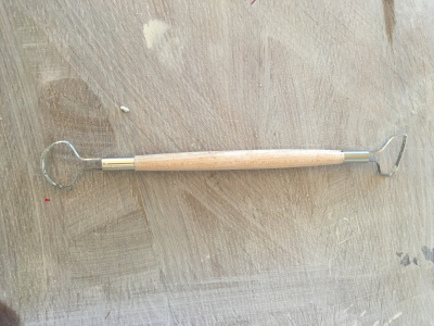 outils pour tournasser poterie: mirette