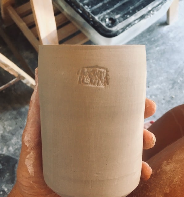 guillocher pour poser l'anse