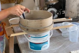 tamis émaillage céramique