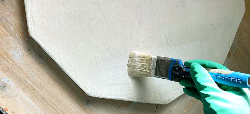 Utiliser un engobe de protection pour plaques d&rsquo;enfournement