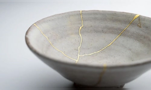 idée cadeau poterie : Kintsugi