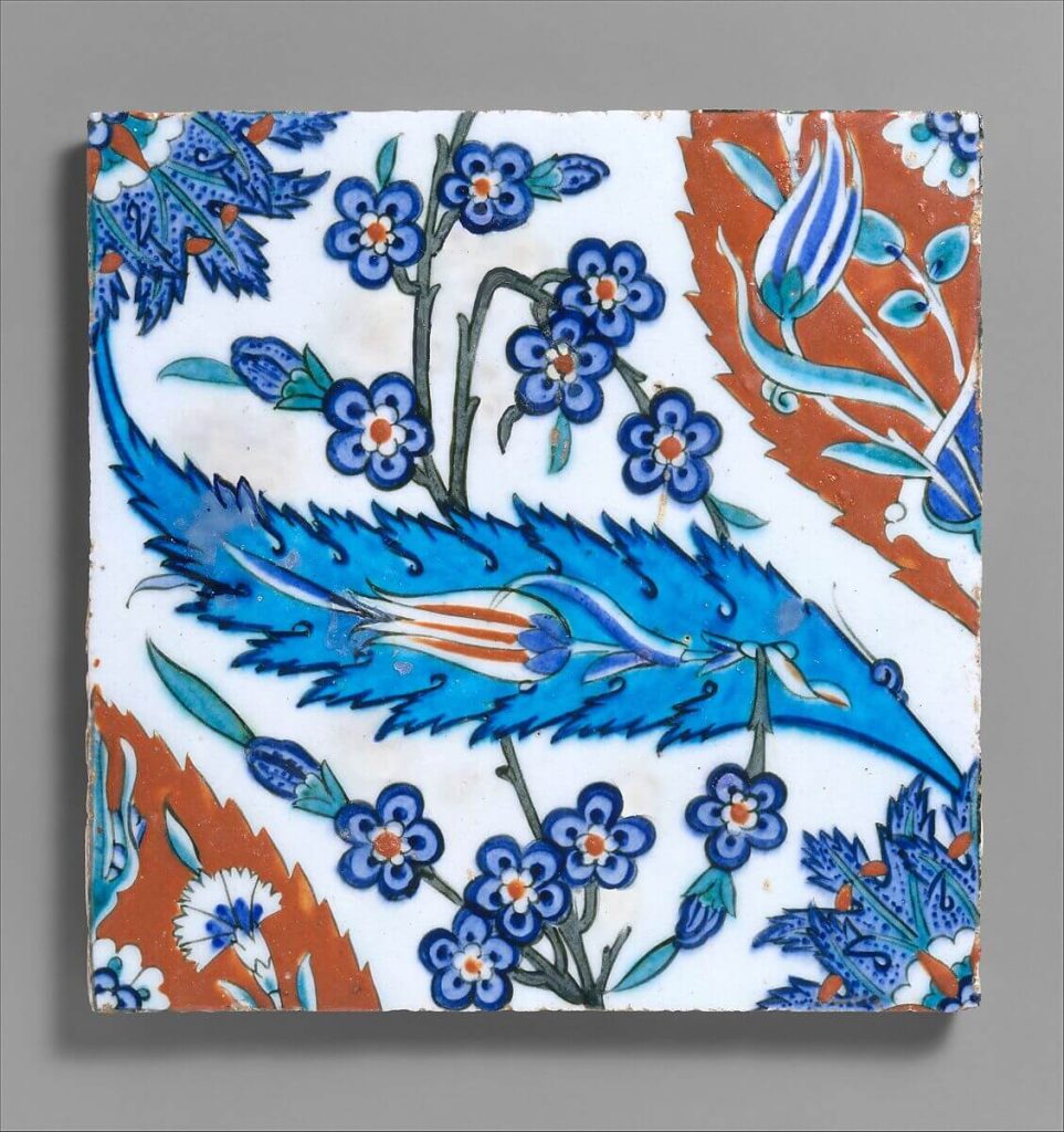 Carreau à feuille de saz, tulipes et jacinthes Iznik