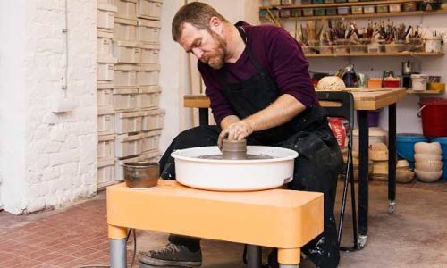 Tour de potier : le guide complet 2024 pour bien choisir